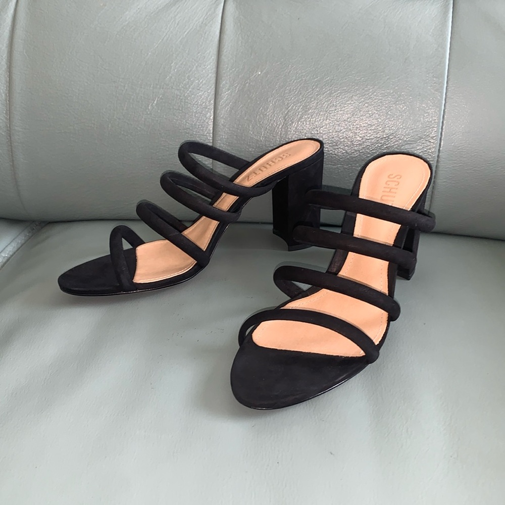 SCHUTZ Luna/Black Siede Strappy Block Heel Pump Sandals